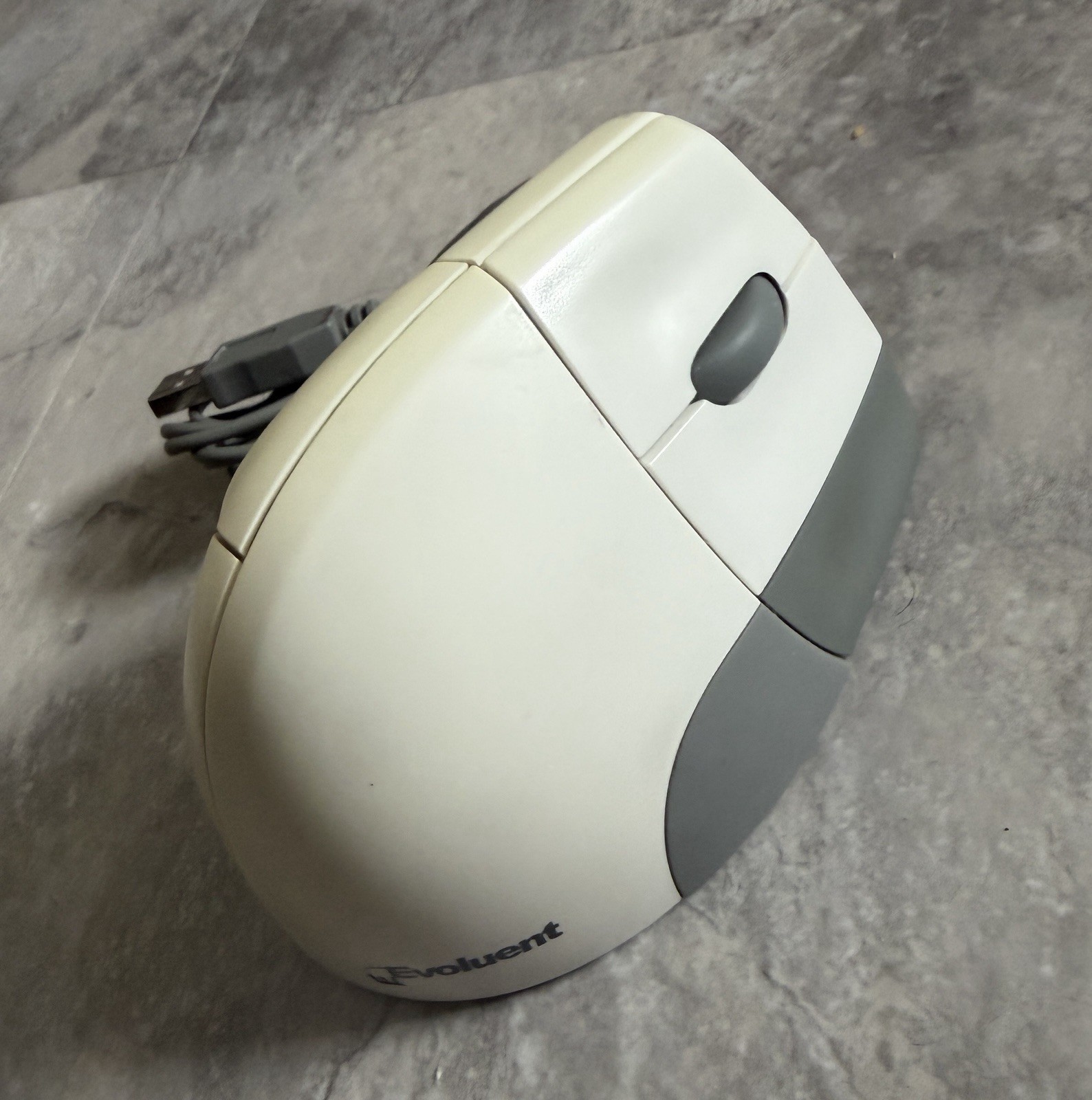 Evoluent Vertical Mouse 1 (vmouse1) Right Handed - Tested!