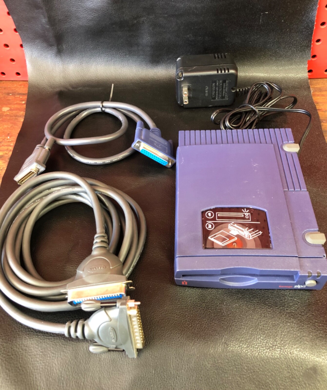 IOMEGA ZIP DRIVE ZIP100 EXTERNAL PARALLEL PRINTER PORT Z100P2 RARE