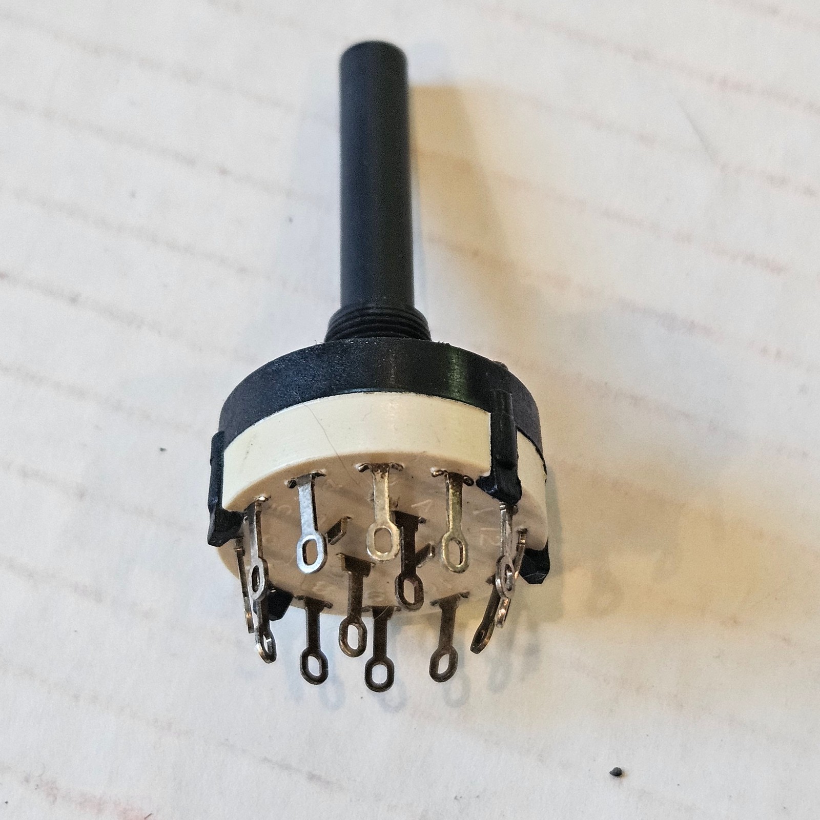 1pcs 3 Pole 4 Position Solder Panel PCB Lug Non-Shorting ROTARY SWITCH 3P4A