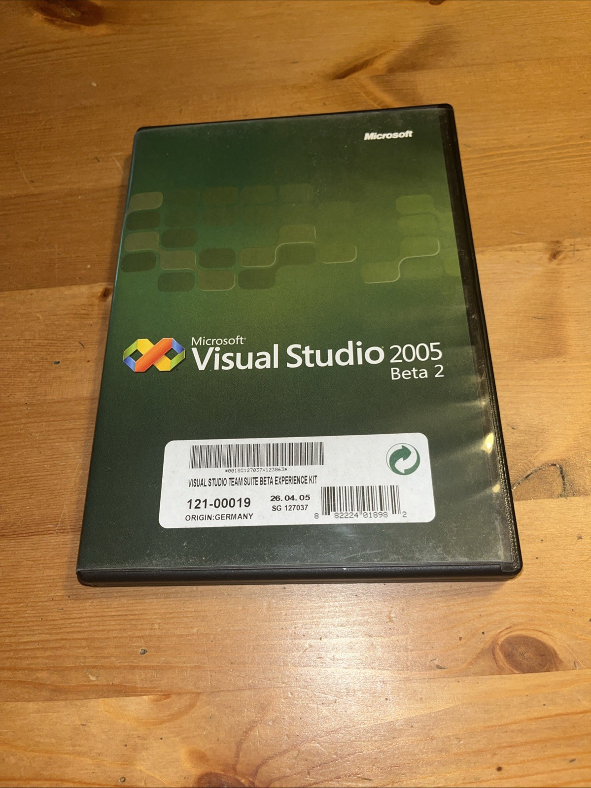 Rare Microsoft Visual Studio 2005 Team Suite Beta 2 (3 CD’s) w/ Wefly