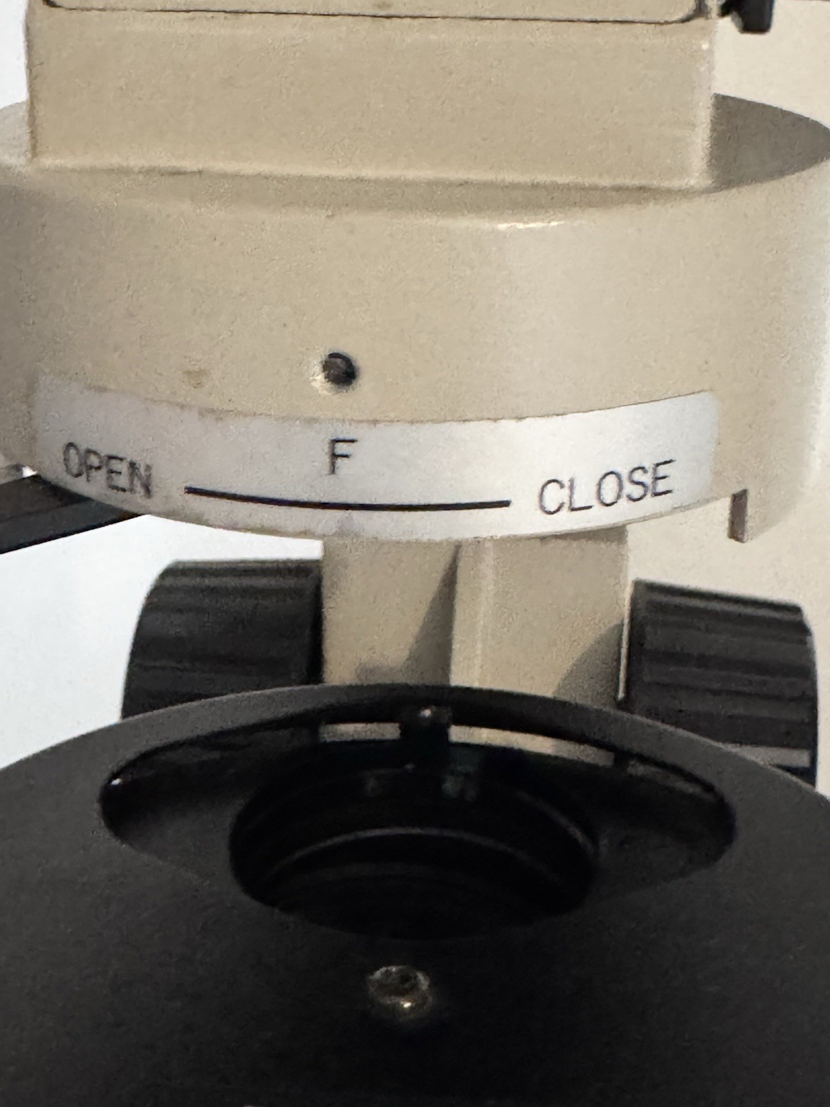 Nikon Diaphot Inverted Phase Contrast Microscope With 3 Objectives
