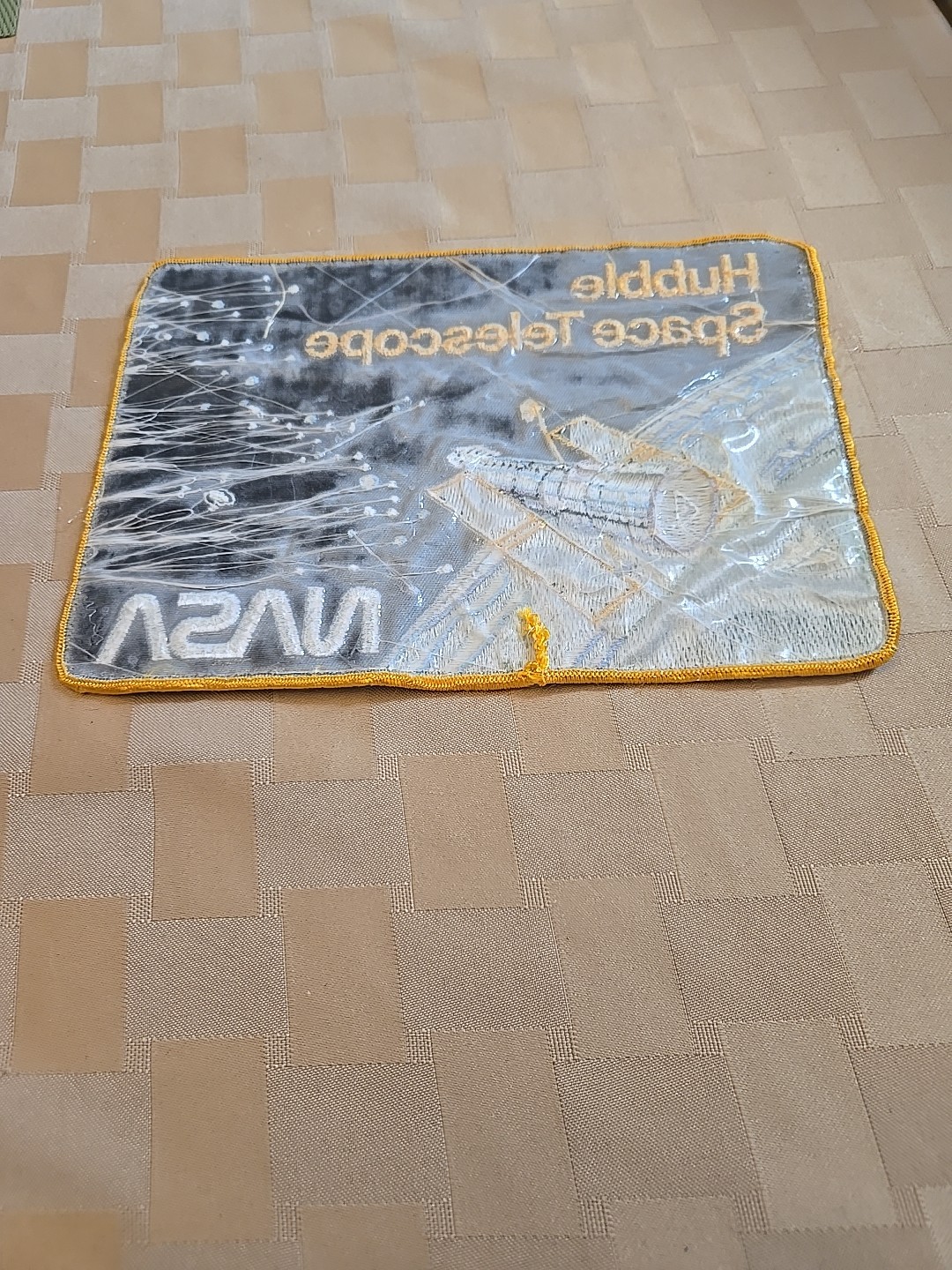 1990 NASA MSFC HUBBLE SPACE TELESCOPE LARGE JACKET PATCH (8-1/4"L x 6"H)