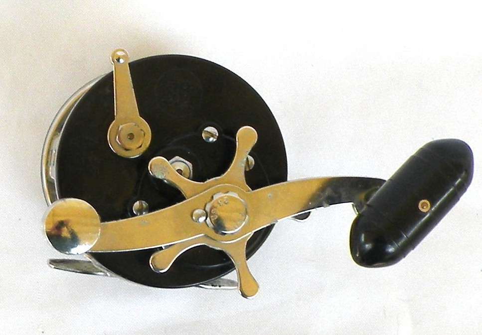 Vintage PENN JIGMASTER No. 500 FISHING REEL SALTWATER  Estate Find