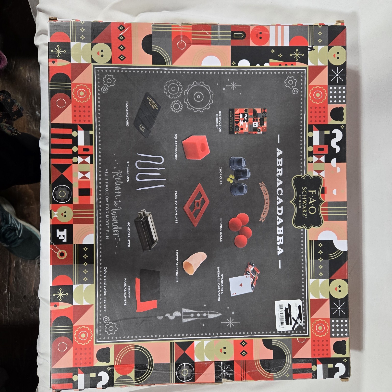 FAO Schwarz Ultimate Magic Set - Unopened Box - 275+ Magic Tricks