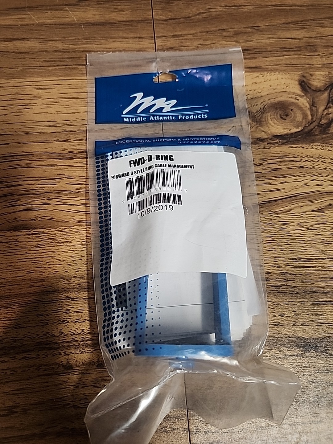 Middle Atlantic Products Forward D Style Ring Cable Management
