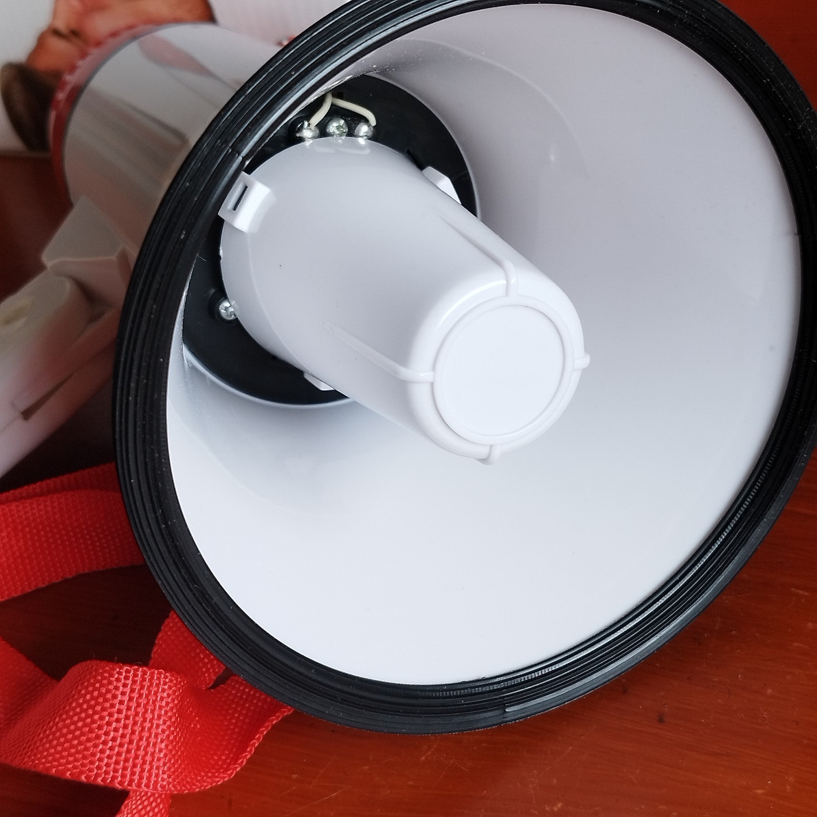 TIGER PORTABLE SPEAKER MEGAPHONE