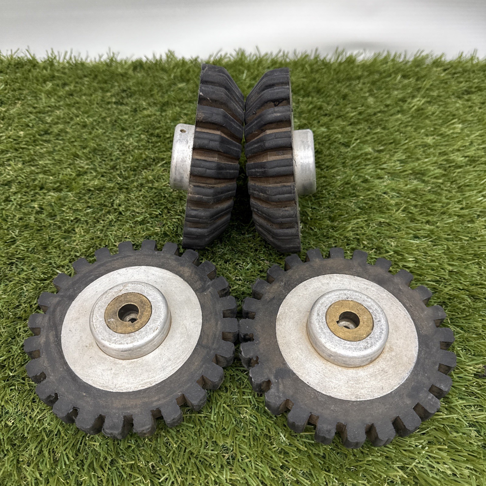 Envirosight Rovver 125 225 600 Crawler 135mm 5.25” Rubber Wheel Ipek 12mm shaft