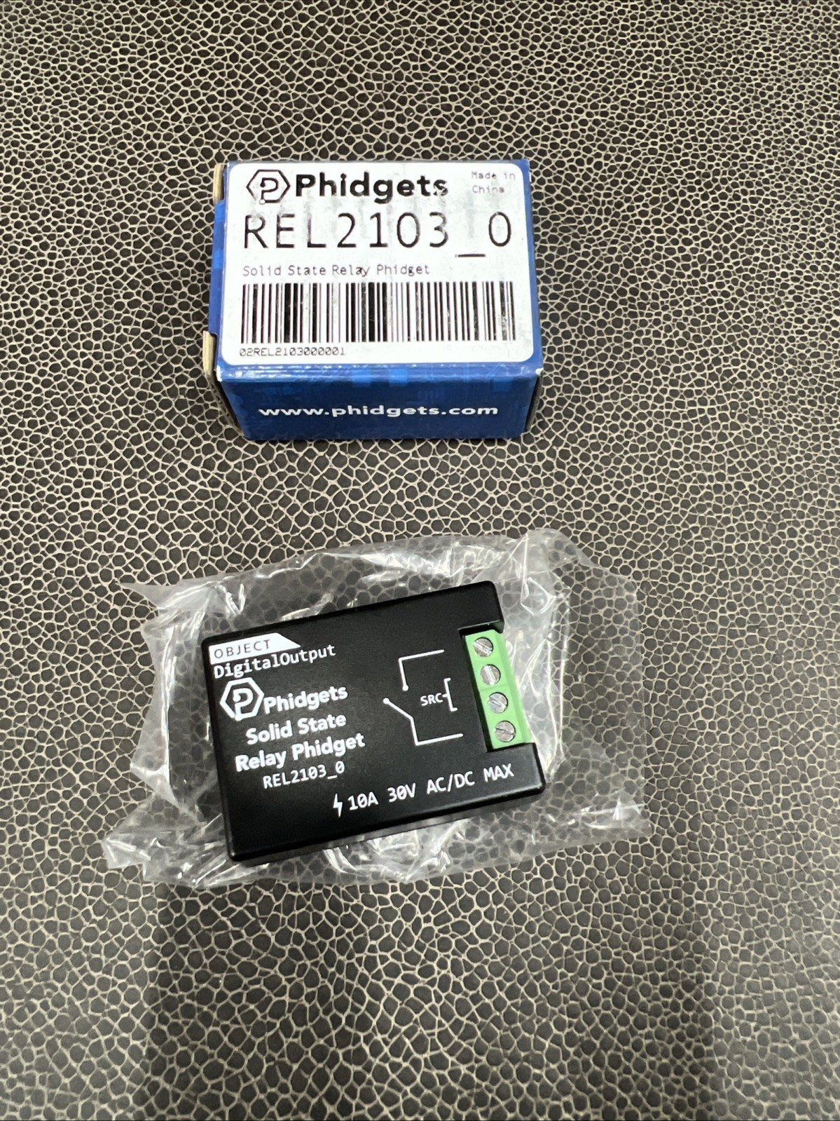 Phidgets REL2103_0 Solid State Relay Phidget SSR REL2103 10A AC DC Module Output