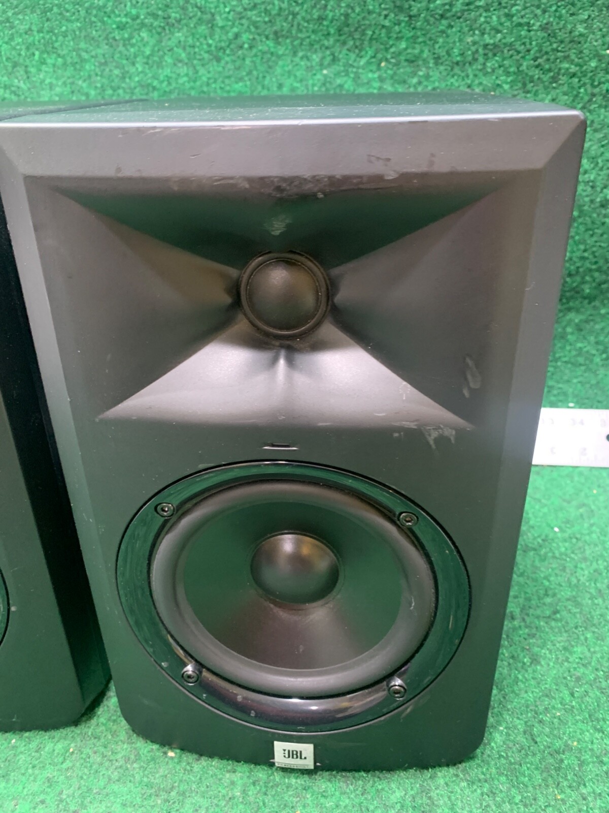 JBL Speakers Linear Spatial Reference 3 Series Pair