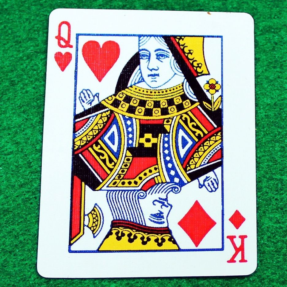 Queen of Hearts / King of Diamonds - Mashup, Bicycle Printed Gaff Card, Blue