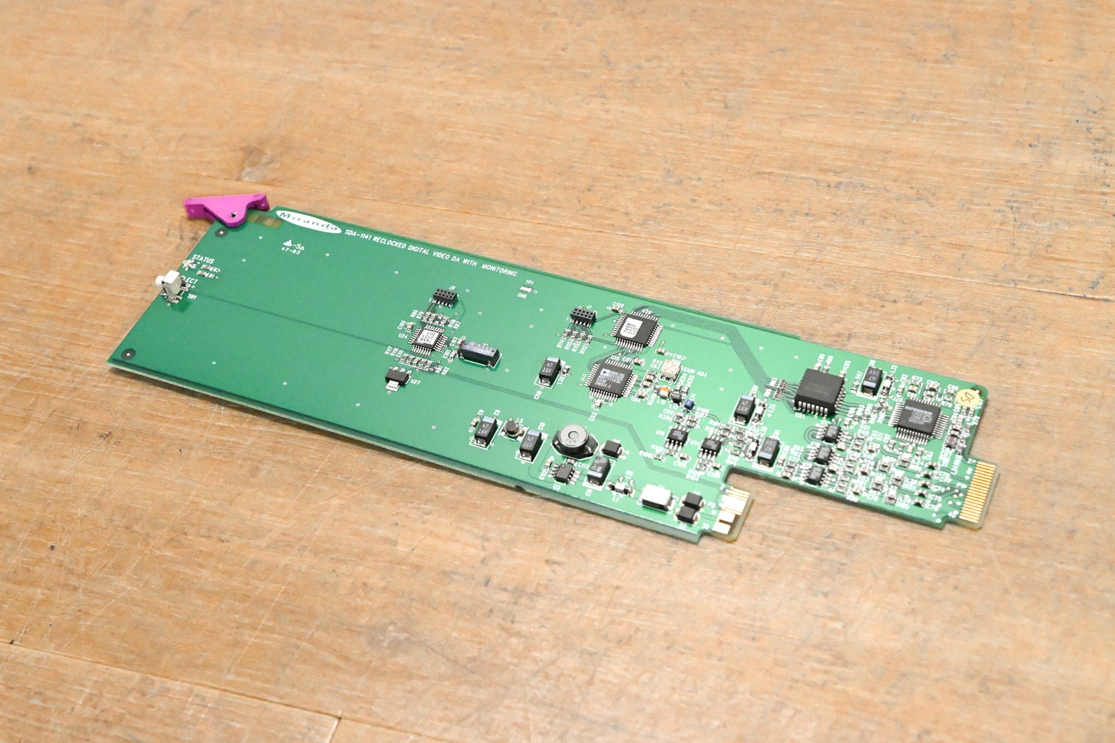 Miranda SDA-1141 Reclocked Digital Video DA with Monitoring Module CG01141