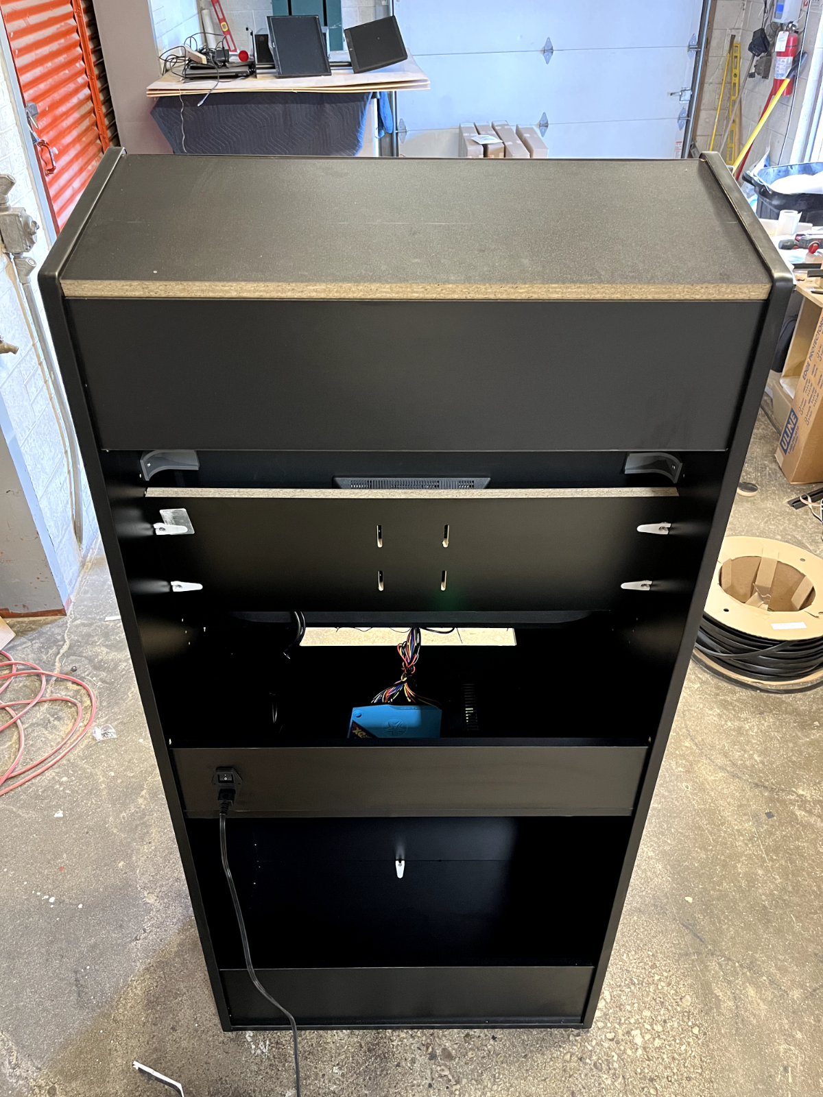 Full Size Ultimate Gaming Arcade with Dual Light Guns - 32 " Screen
