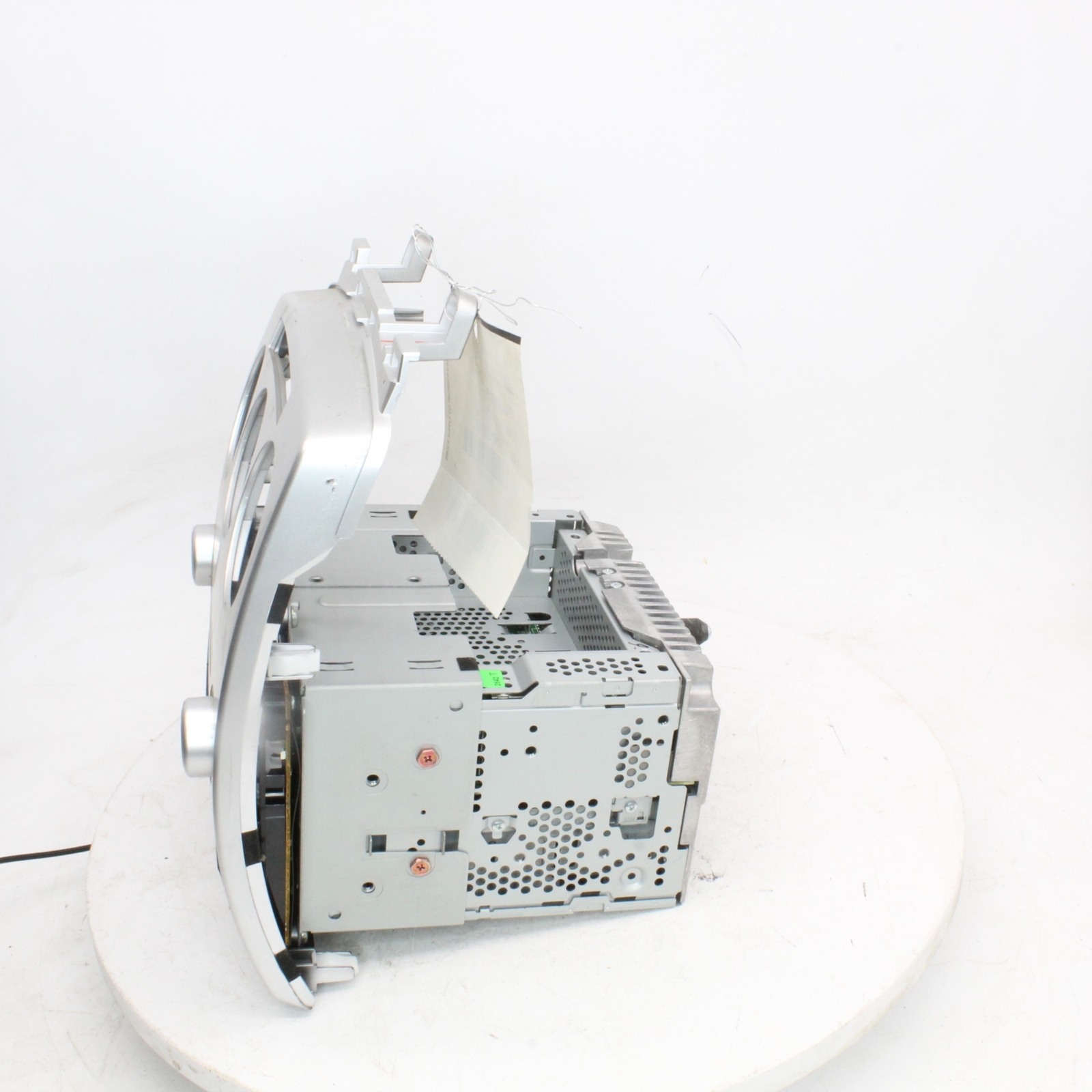 2006 MAZDA MAZDA5 AM,FM,6Disc Radio Part Number - 638-58995 ( Used )