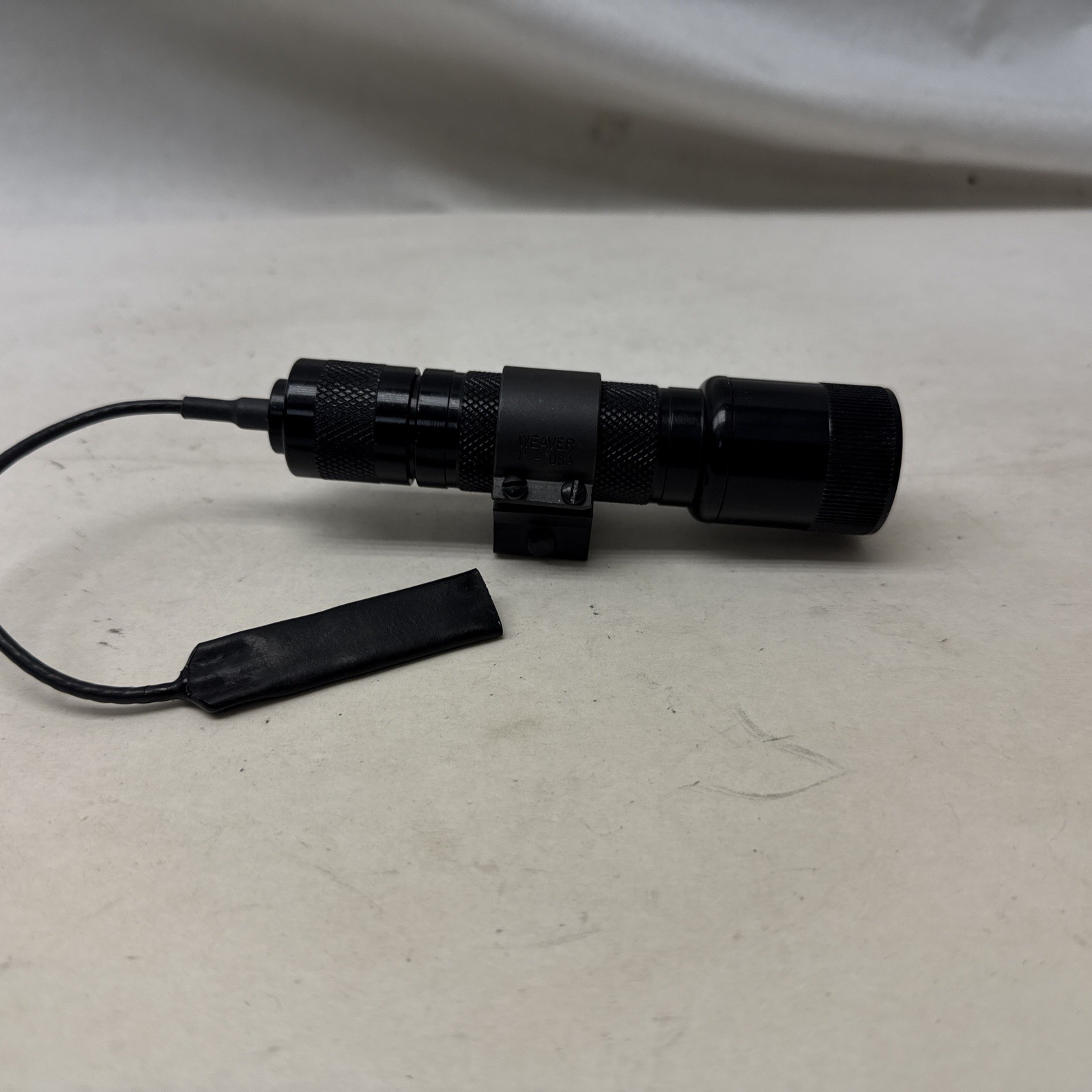 Old School Black Hawk Down Laser Devices Surefire 600 Series Flashlight 727 6P