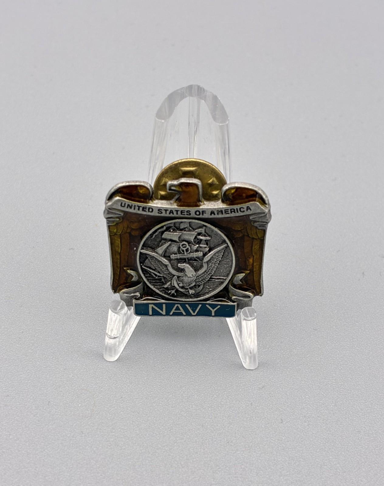 *Military* United States NAVY /Lapel pin or Hat