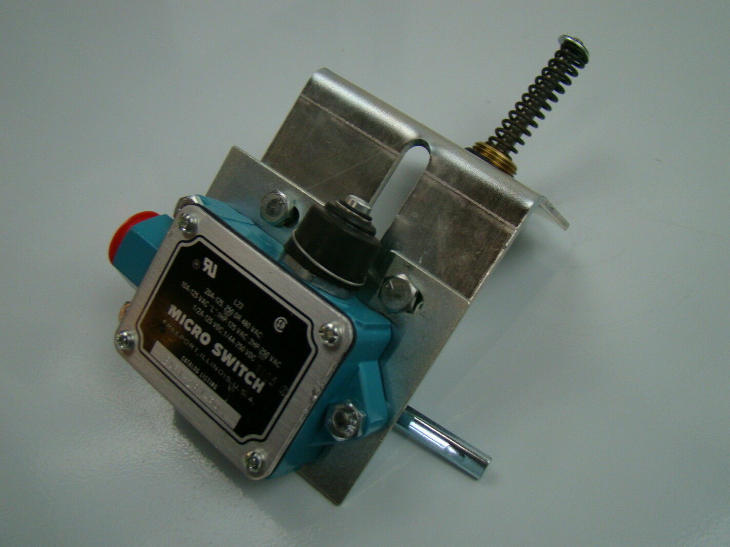 Honeywell Micro Switch 125,250,480v BAF1-2RN-RH