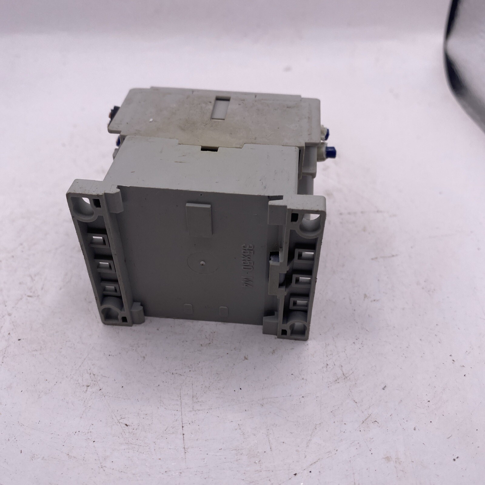 ALLEN BRADLEY 700-K31Z-* / 700K31Z* (USED)