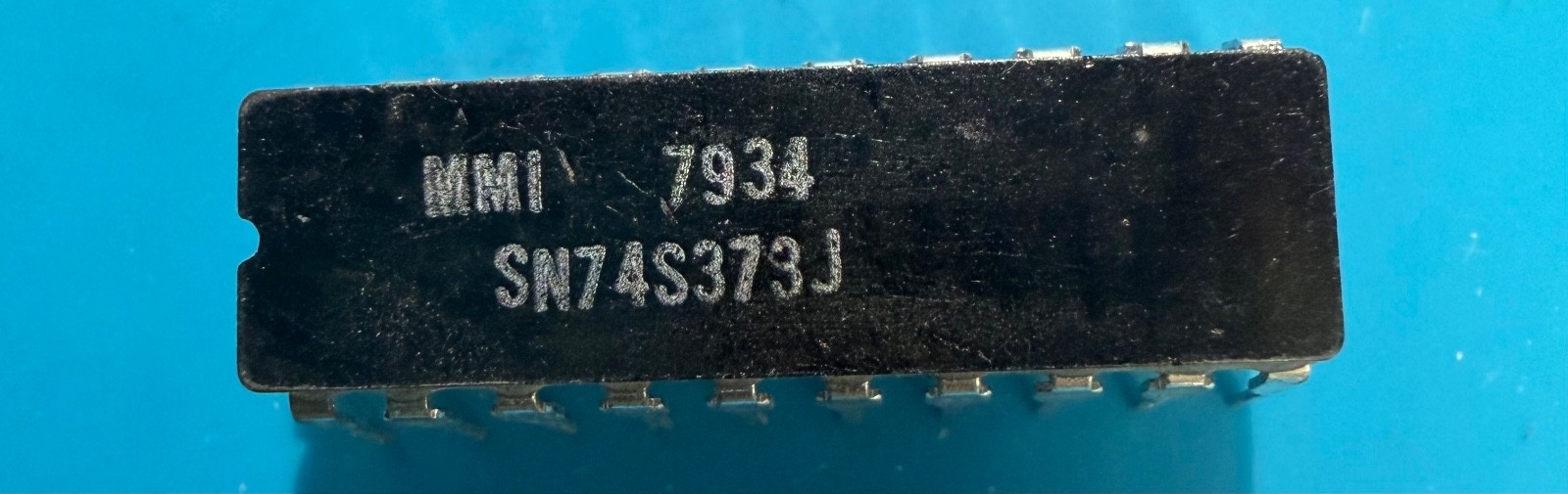MMI SN74S373J  Integrated Circuit