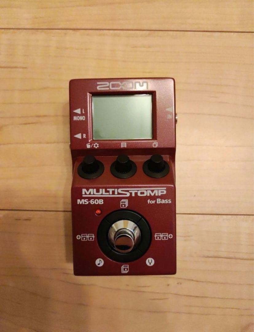 Zoom MS60B Multi Stomp Bass Multi-Effects Pedal Used