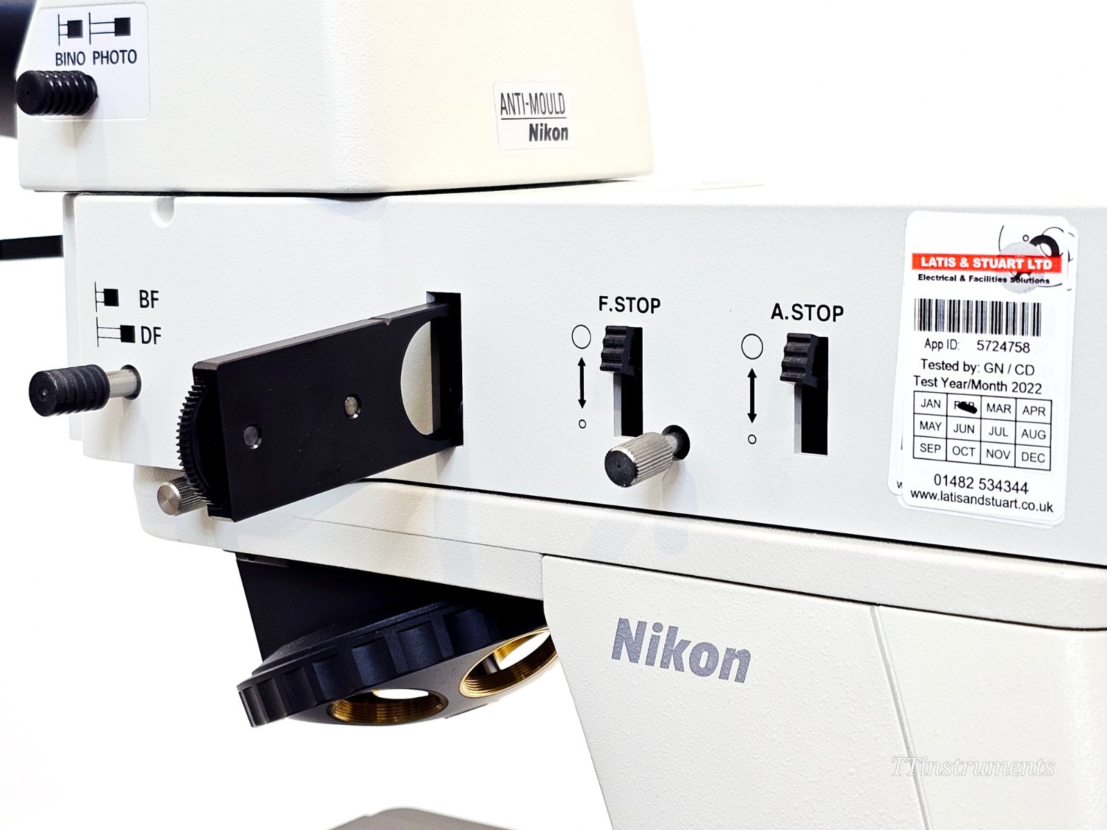 Nikon Eclipse Ci-L Trinocular Upright Biological Microscope + Power Supply