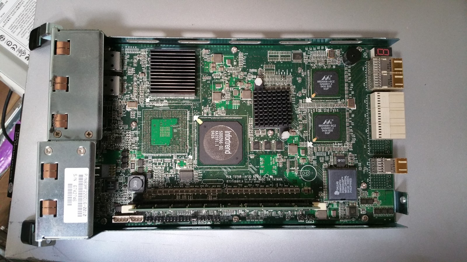 Infotrend EonStor ES A16F-G2221 512MB Controller Module