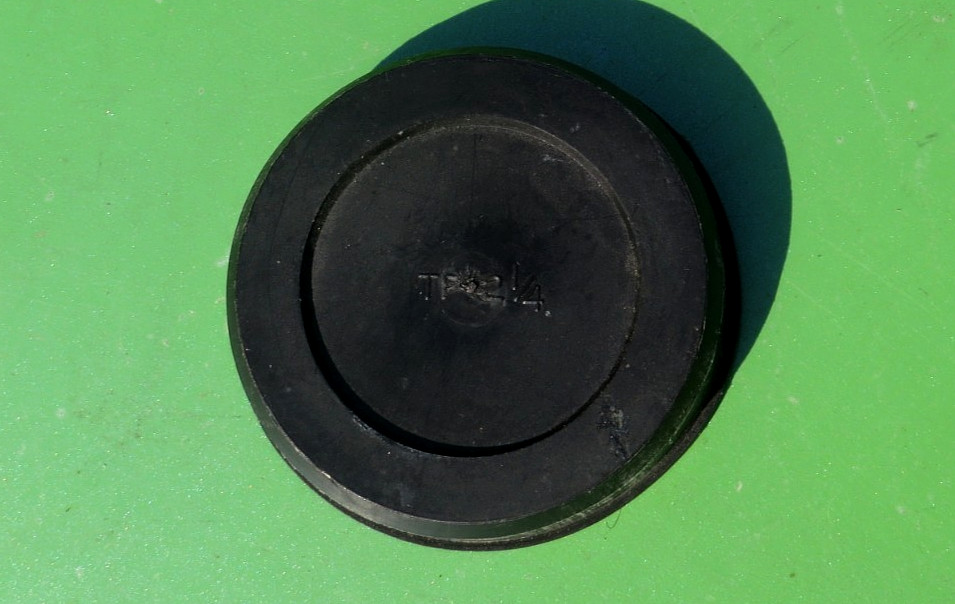 TP 2 1/4" LENS CAP REAR SLIDE ON VINTAGE DUST COVER 4 MADE IN JAPAN