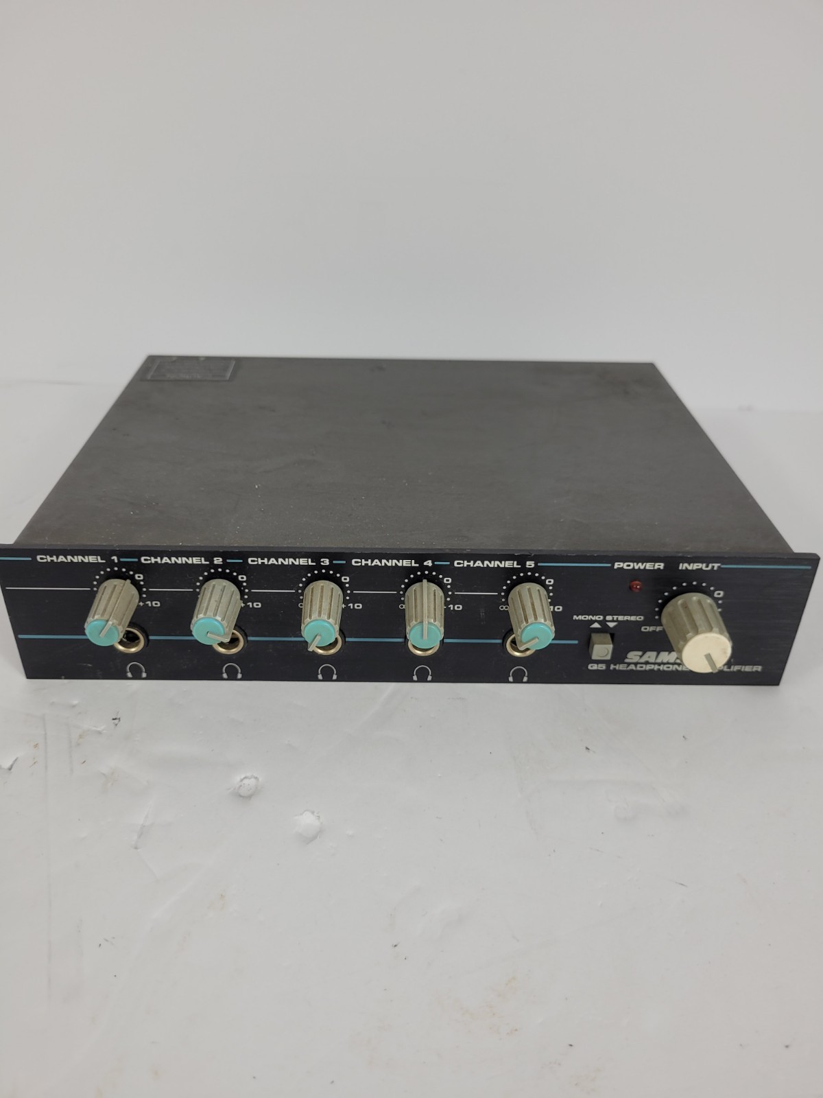 Samson Q5, 5 Channel Headphone Amplifier ONLY Ships Free