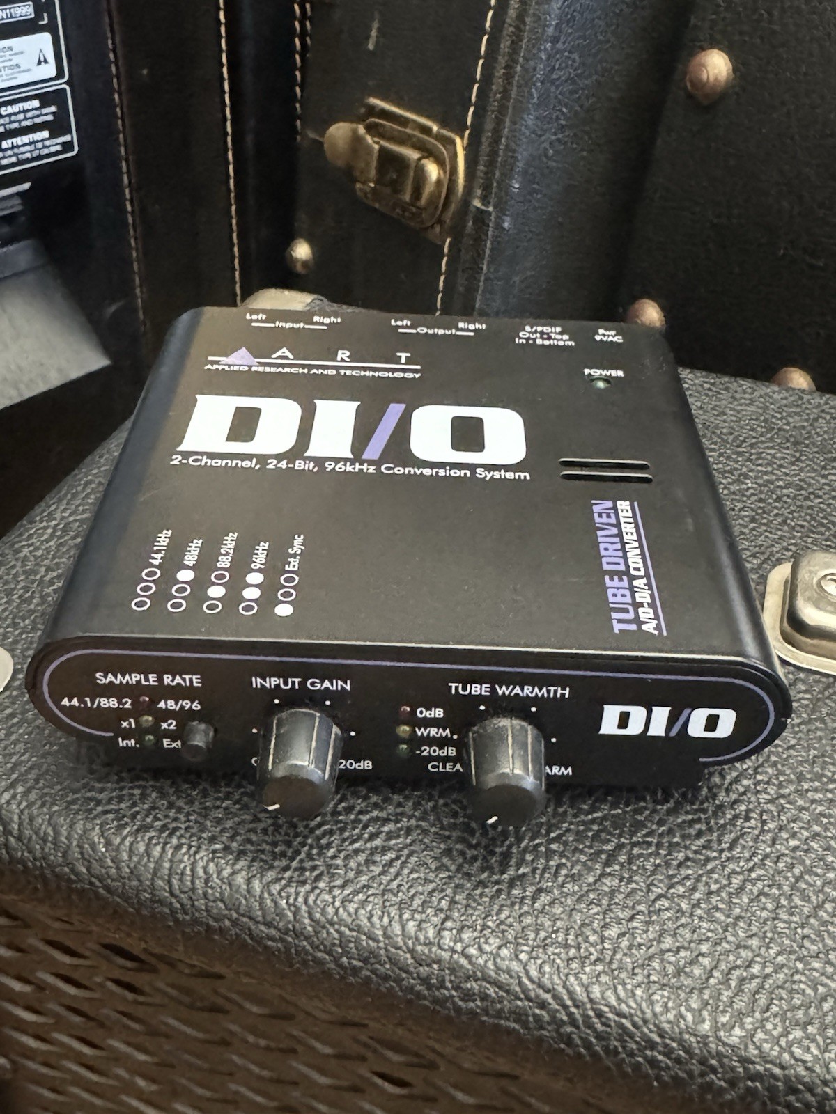 ART DIO Tube Driven 2-Channel AD/DA Converter 24-Bit 96kHz RCA S/PDIF Desktop