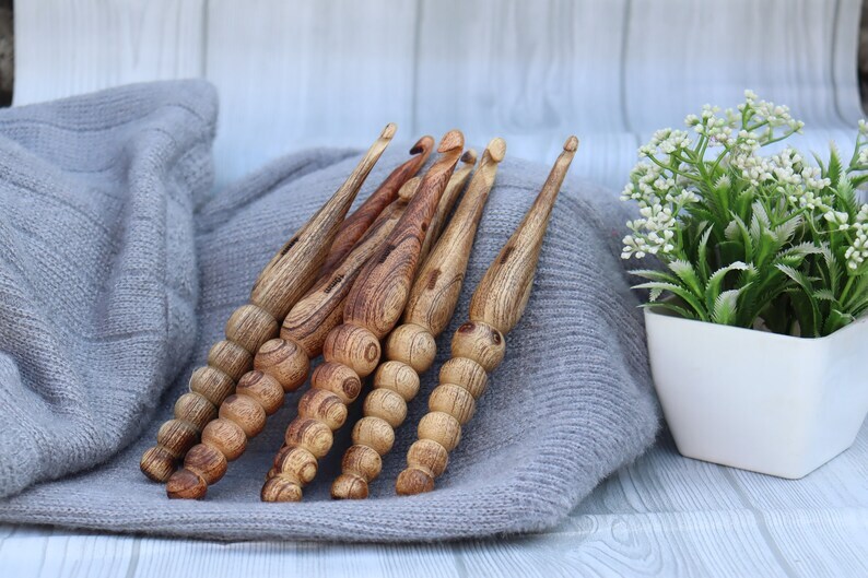 Crochet Hook Set of 7 - Ergonomic Wooden Crochet Hook, HANDMADE Crochet Hook