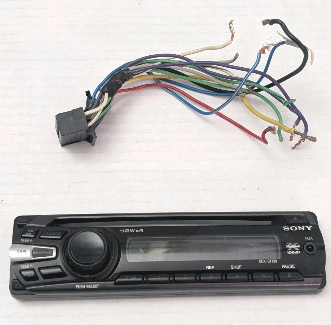 Sony Faceplate-Tested and Guaranteed To Work. Sony CDX-GT130 With Harness