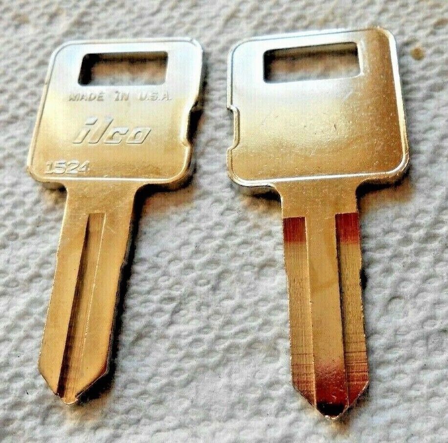 (1)   1524   Key Blank  Made by ILCO
