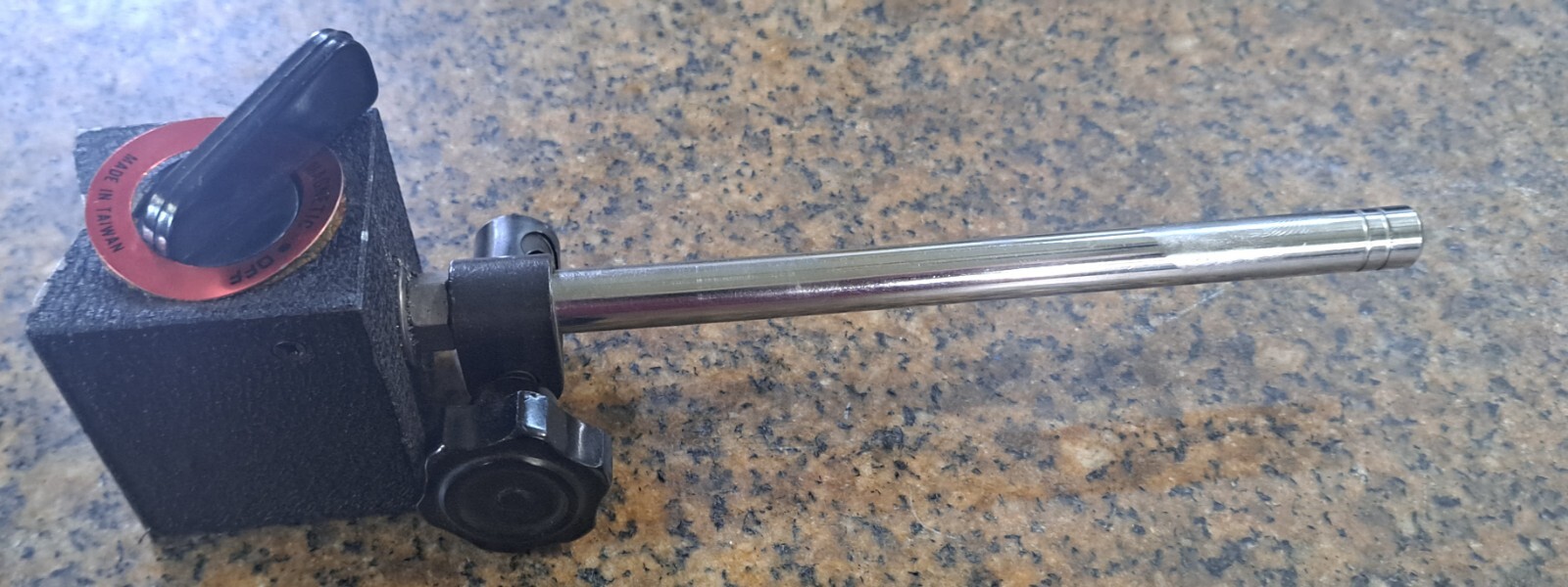 MACHINIST'S MAGNETIC INDICATOR BASE