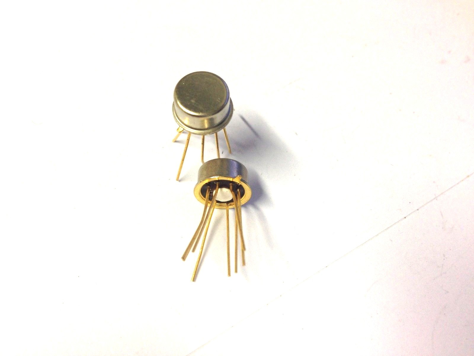 4Pieces | 2N5908 Dual N Channel JFET General Purpose Amplifier UNMARKED