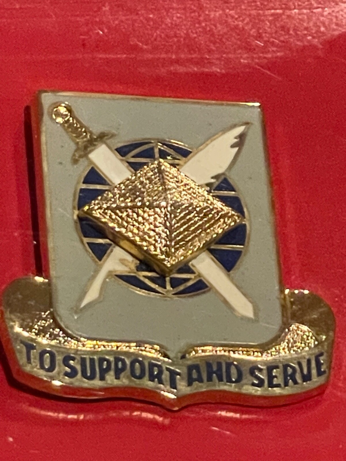 US ARMY FINANCE CORPS REGIMENTAL CREST, The Motto is “to support and Serve.