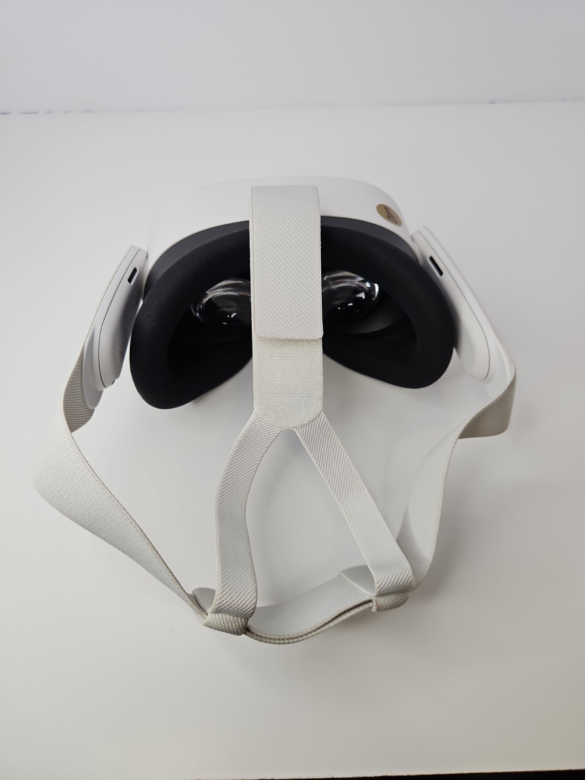 Meta Quest 3S 128GB Virtual Reality System - HEADSET ONLY - READ