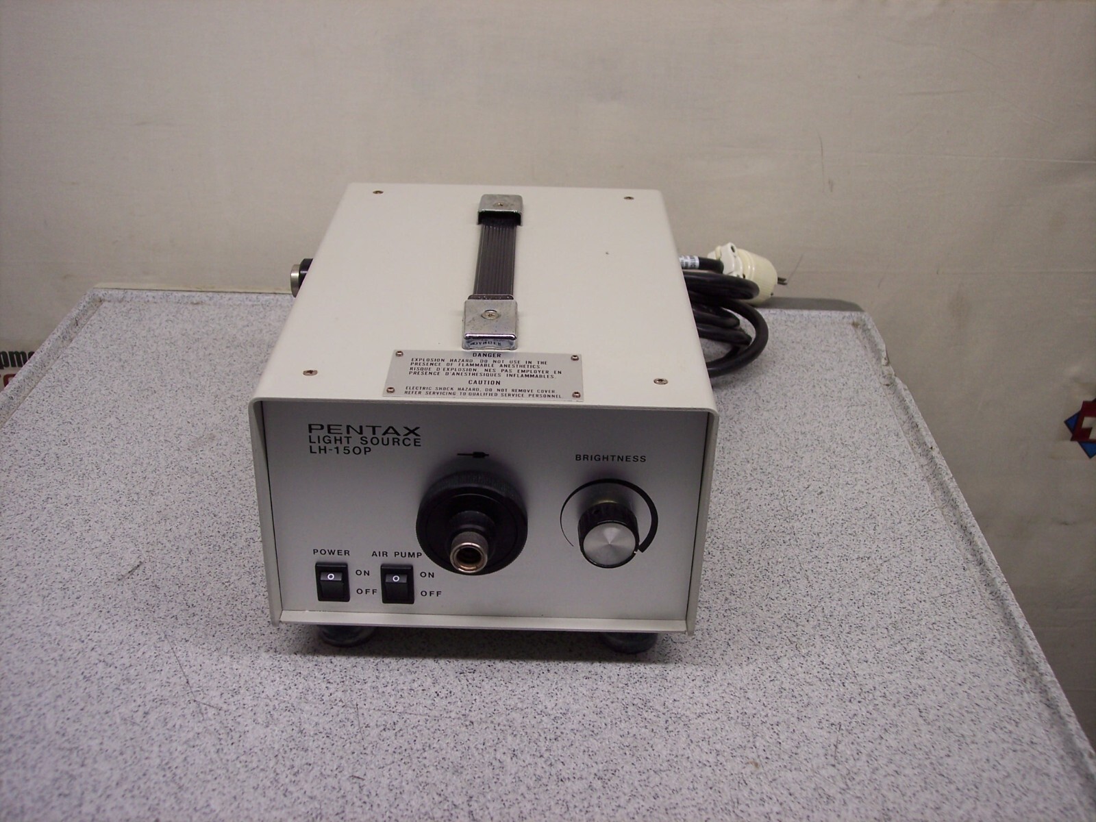 Pentax LH-150P Light Source