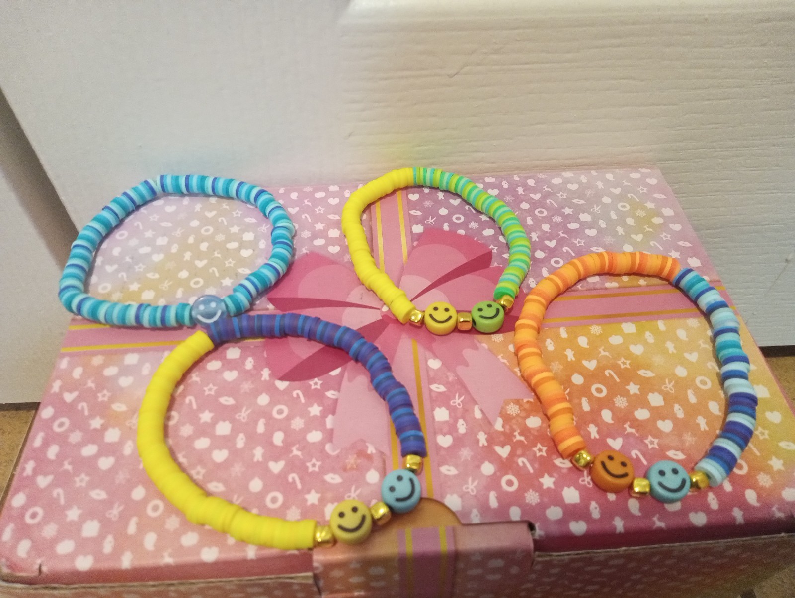 4 pk. Clay Bead Smiley Bracelets! Girls & Teens! New!