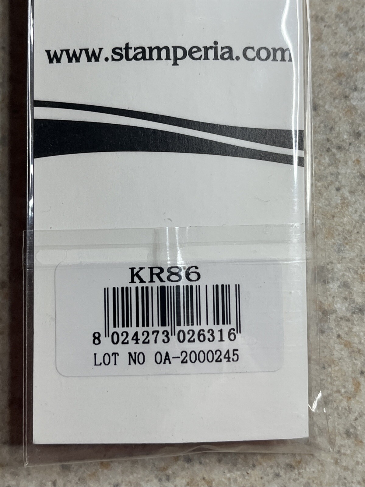 Stamperia Brushes Pair -Size 2 And 4 Model 86