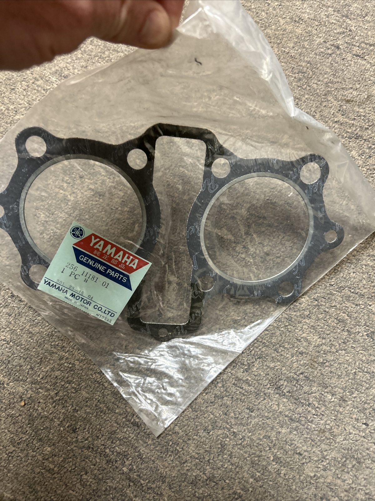 OEM NEW !!  Yamaha Xs Tx 650 Head Gasket Nos Xs650  256-11181-01-00 1970-1983