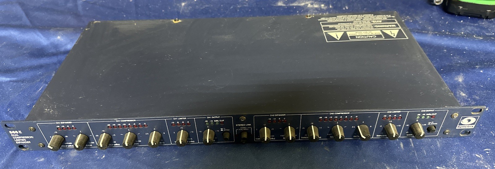 Symetrix 565E Dual Compressor Limiter Expander 1u - Used