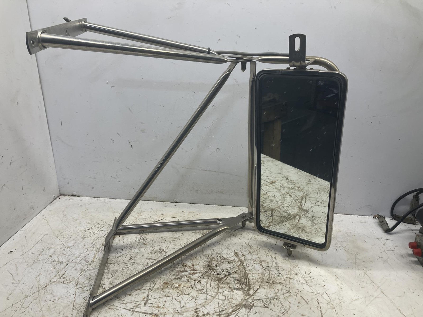 1987-2005 Peterbilt 377 ALUMINUM Left/Driver Door Mirror - Used