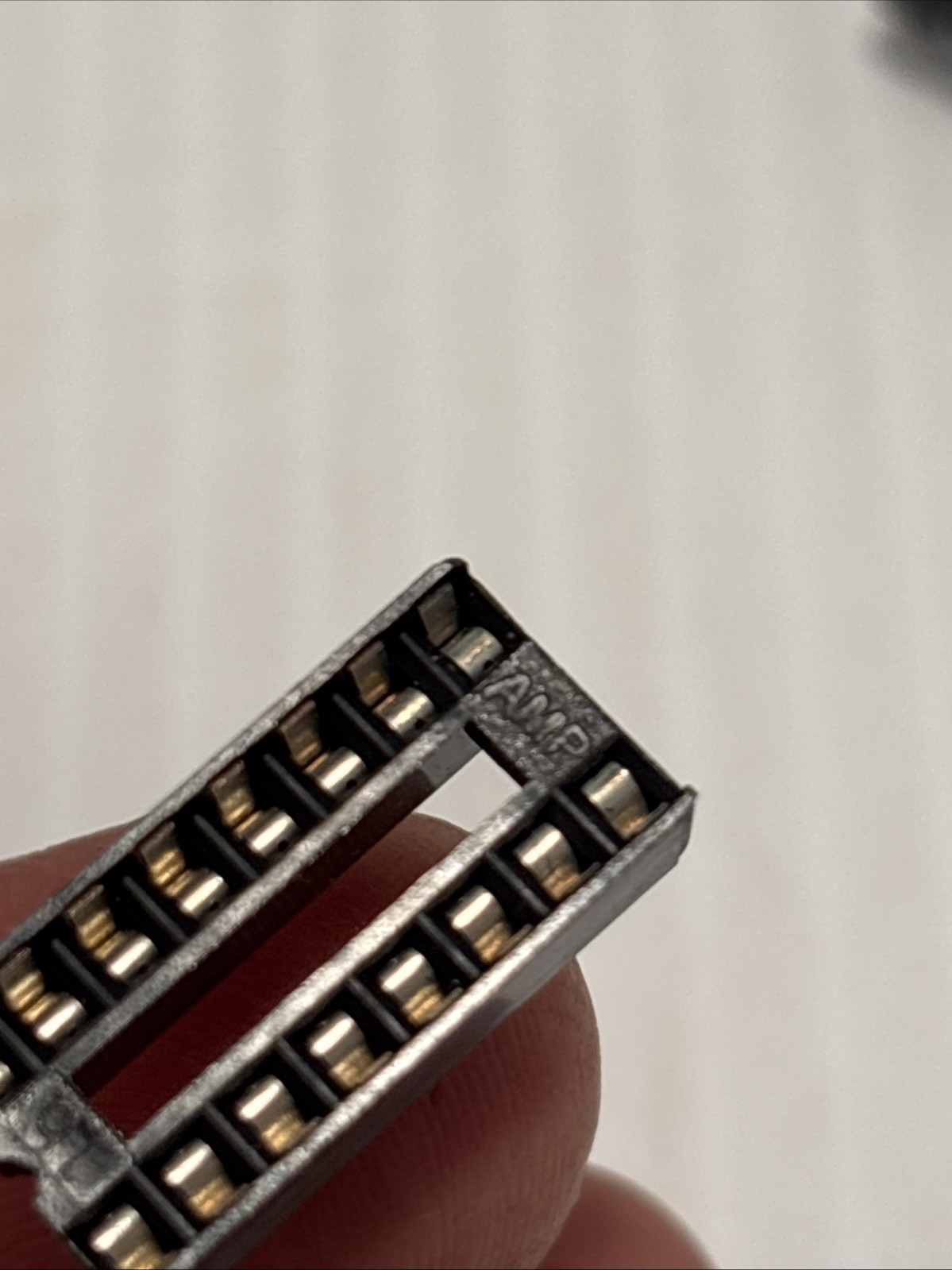 3 Pcs AMP CONNECTOR 16-PIN IC SOCKET DIP BOTTOM