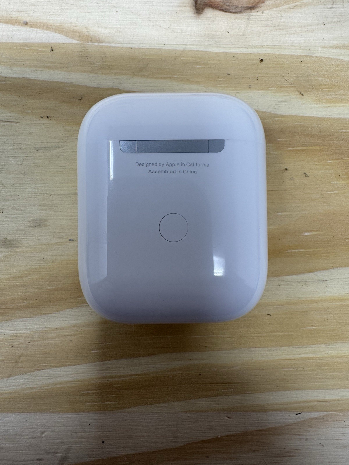 Apple AirPods 2nd Generation With Charging Case Sealed Opened Box