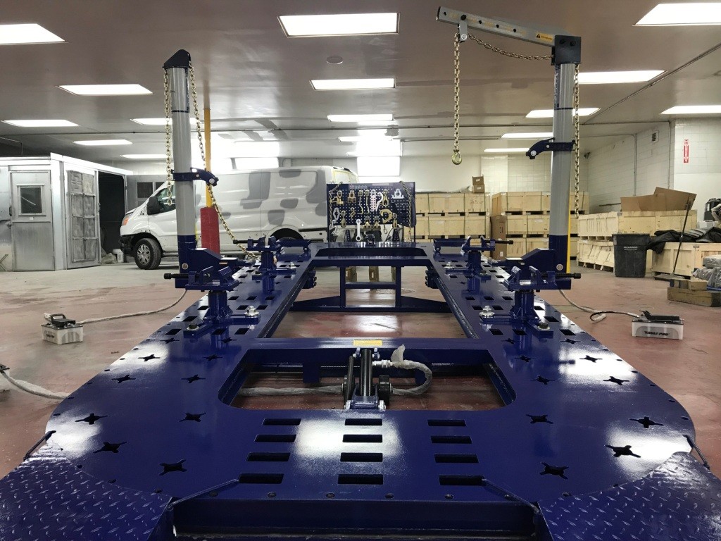 FREE SHIPPING NEW 18 FEET  LONG 2 TOWERS HEAVY DUTY AUTO BODY FRAME MACHINE