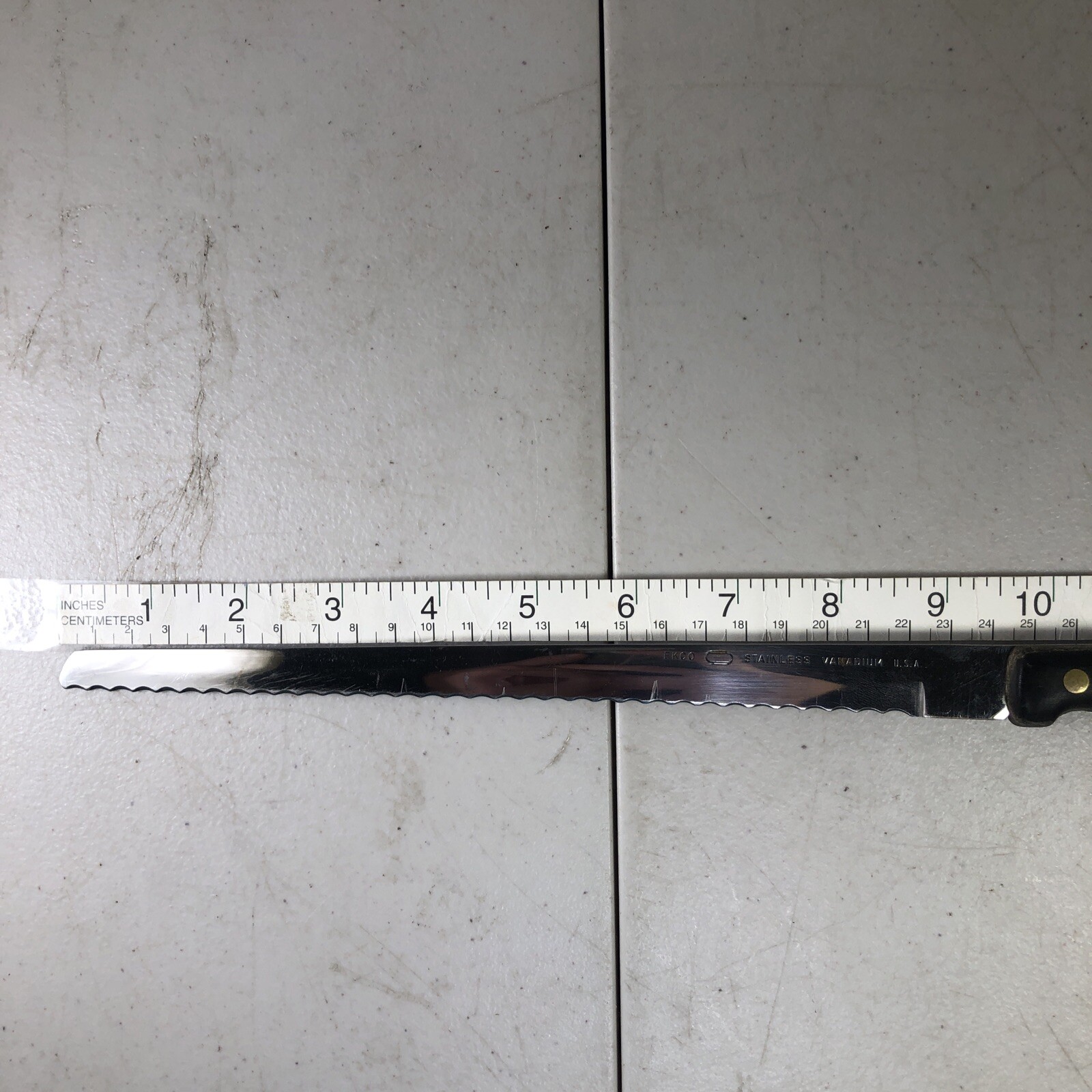 Ekco VTG Stainless Vanadium Made in USA Serrated Bread Knife 9.5” Blade