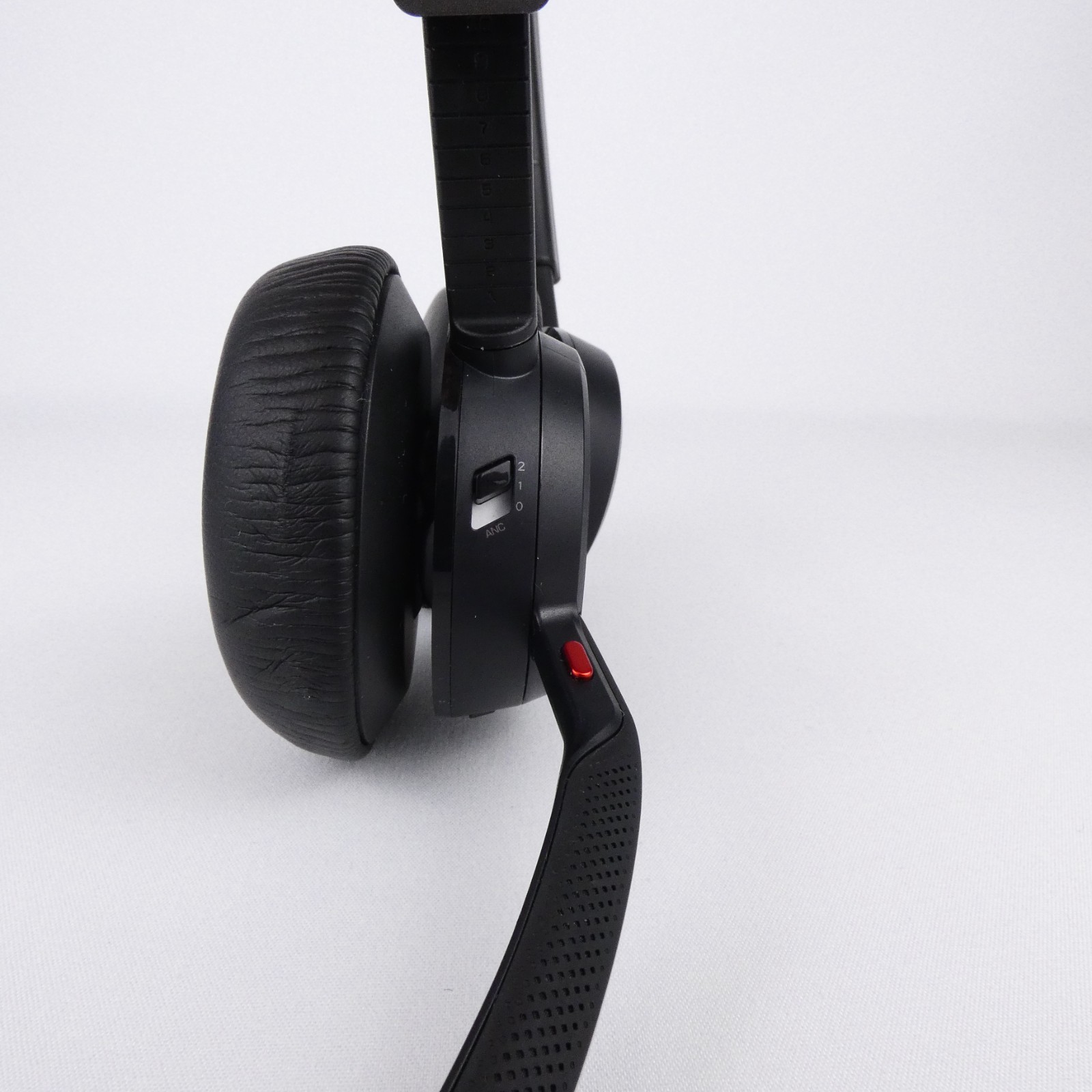 Poly Plantronics Voyager Focus 2 UC Headset Bluetooth Wireless USB Connector
