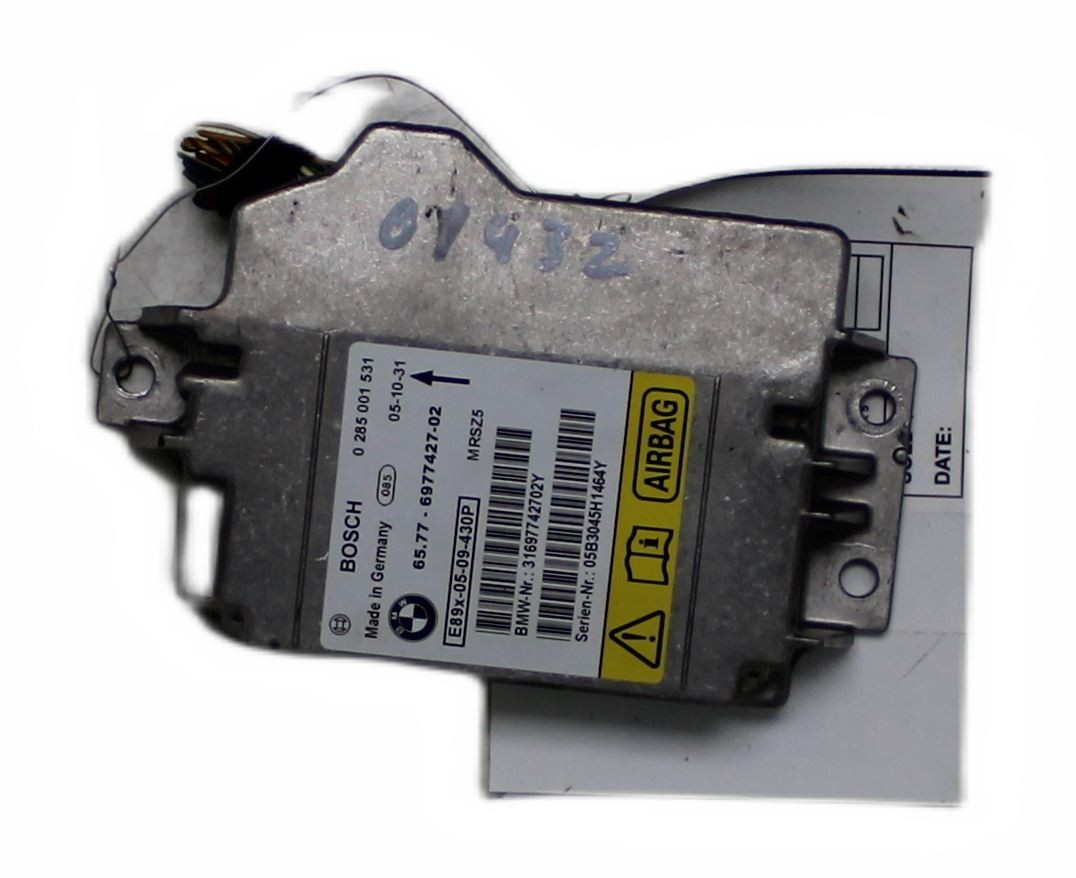 2006-2007 BMW Control Module ab Sedan Canada Market Thru 2/07 323i OEM 1500466