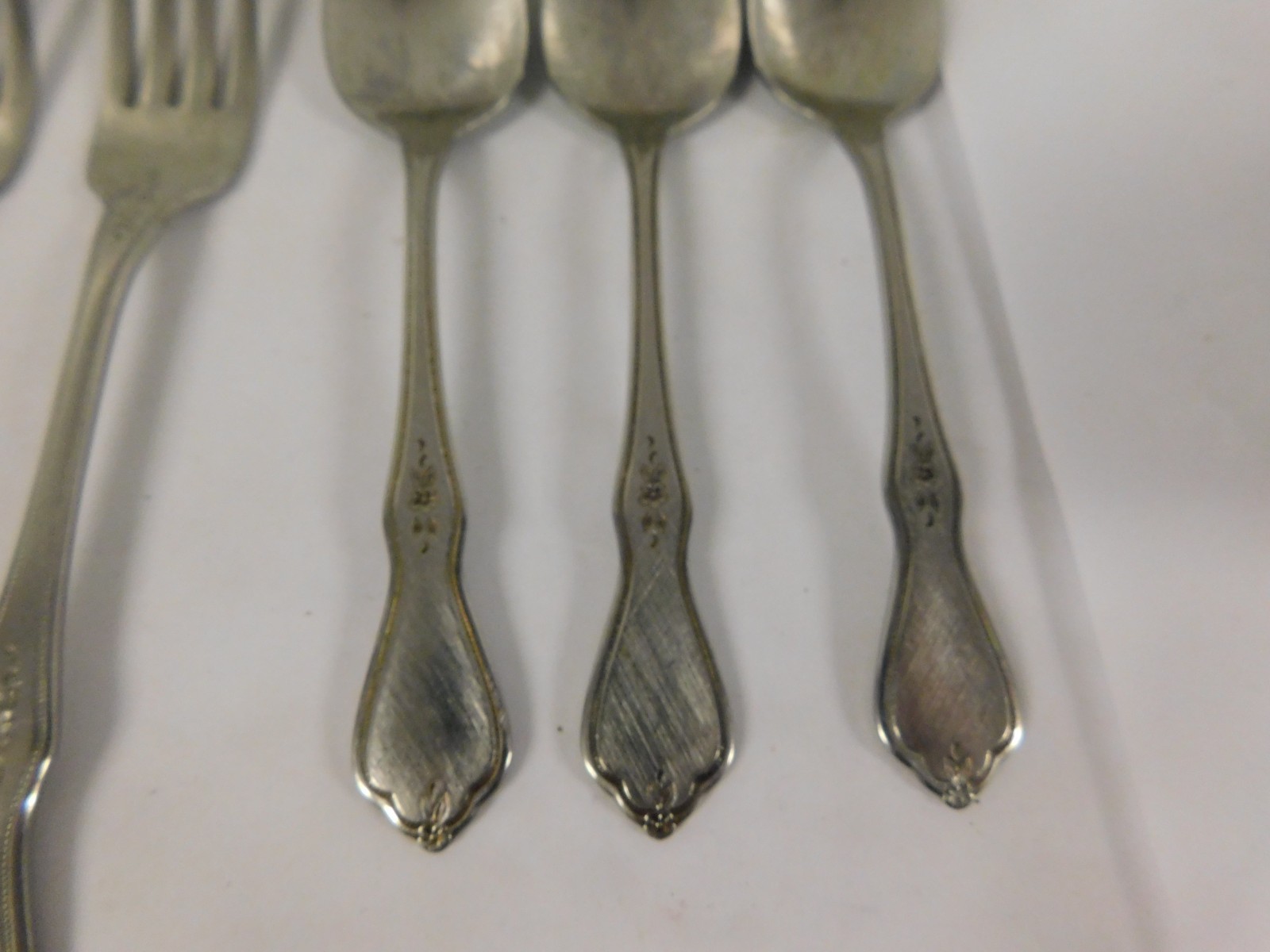 Oneida Profile Stainless Flatware Morning Blossom Pattern