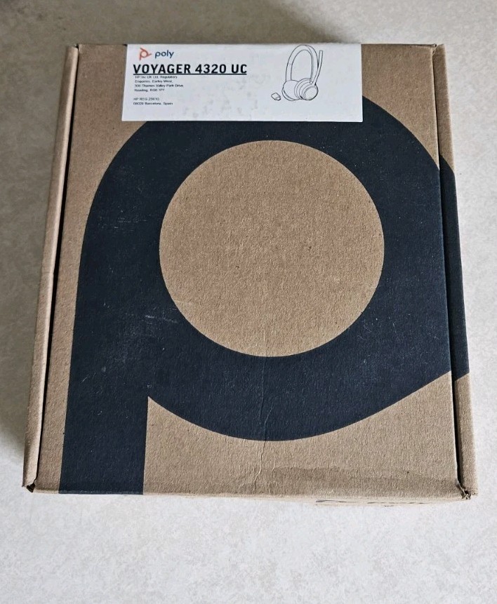 POLY VOYAGER 4320 UC Wireless Headset w/ Dongle, USB-C Storage Bag 77Z30AA | NOB