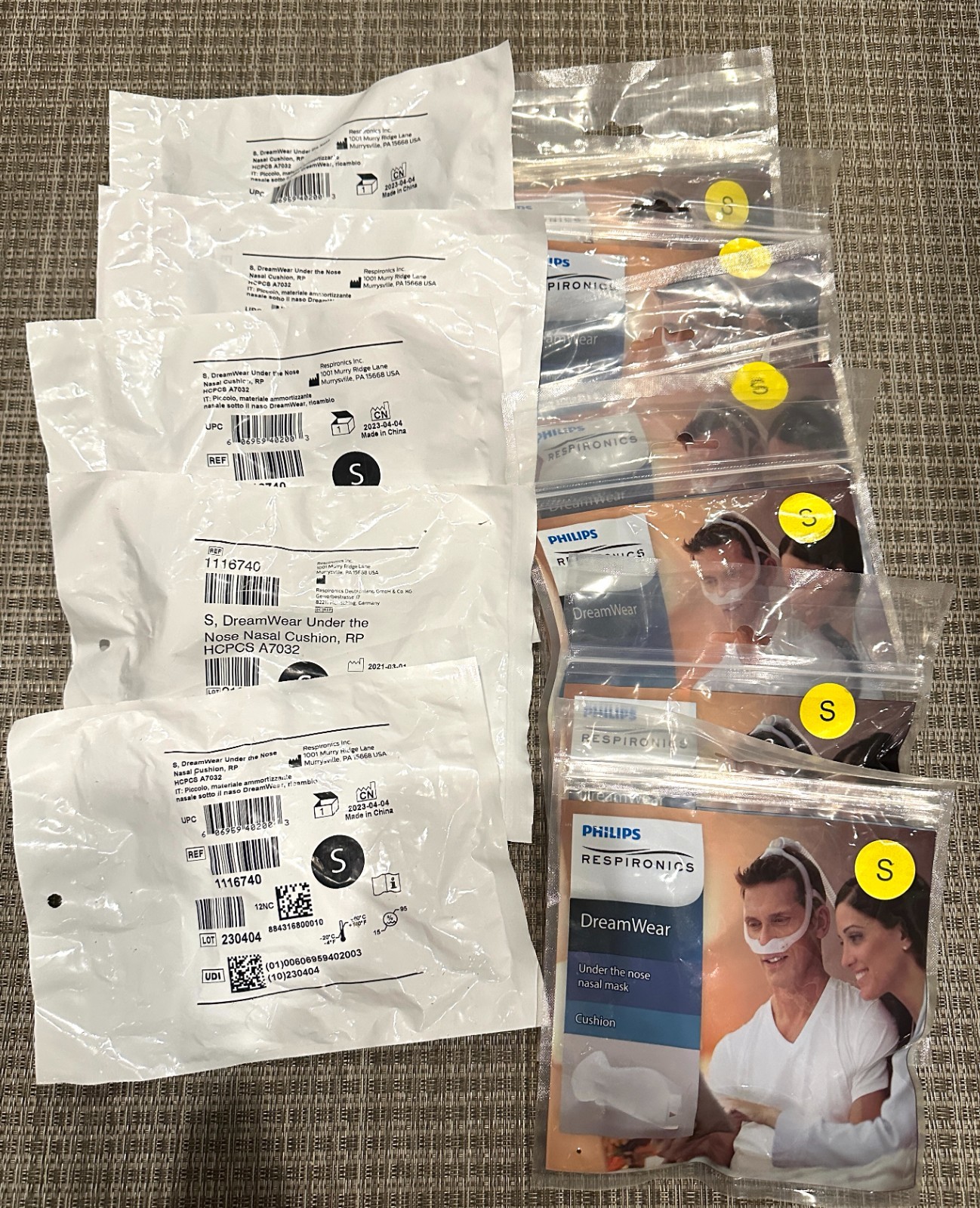 11 Philips Respironics DreamWear Under the Nose Nasal Cushion Size Small 1116740